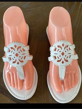 Sam Edelman white Leather Laser-Cut Thong Sandals